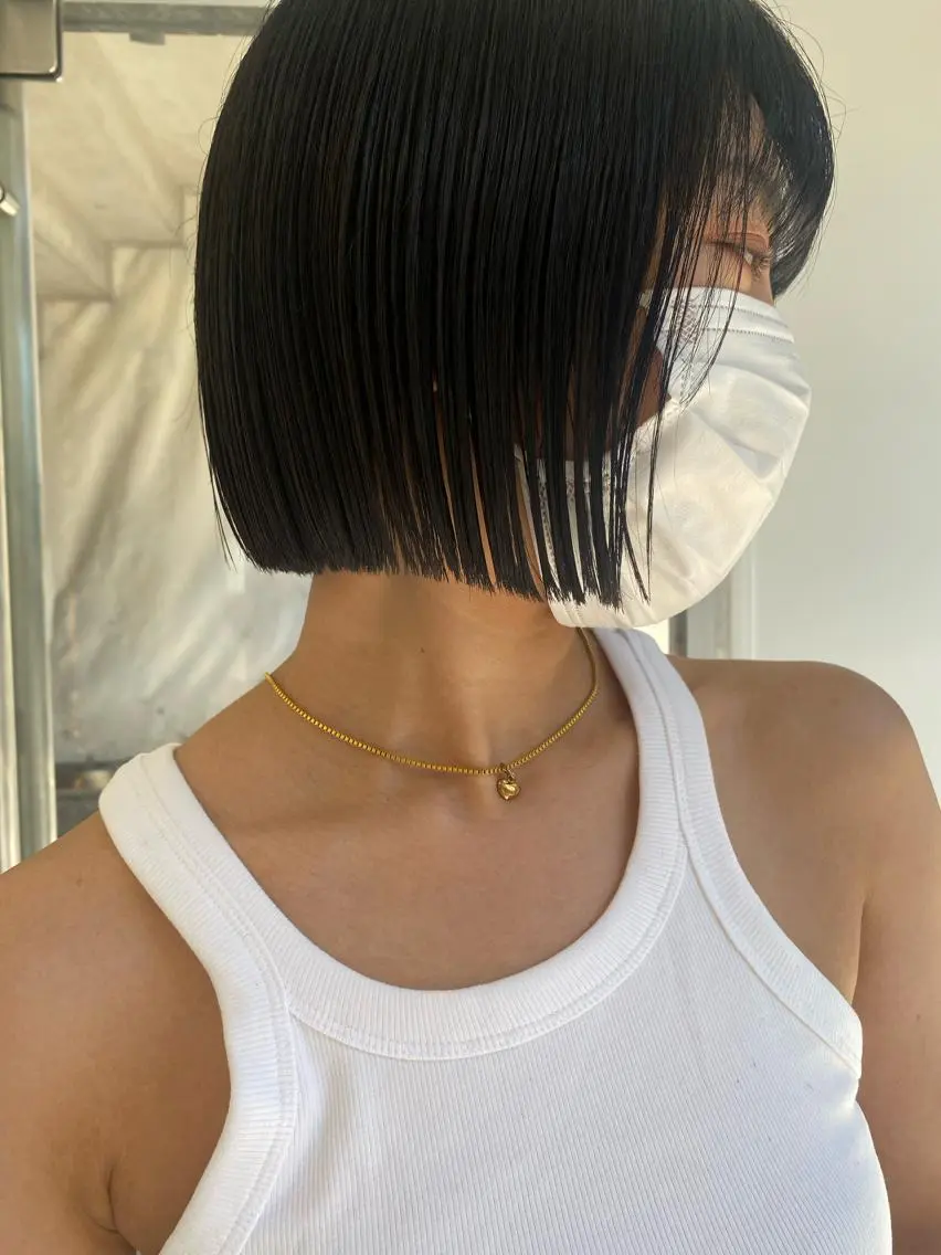 ショート カラー カット ヘアカラー トリートメント センターパート/ レイヤー/ayuのヘアスタイル