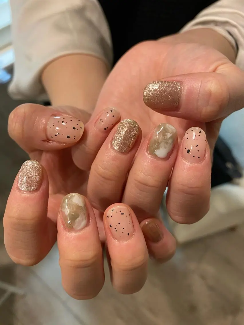 ネイル 【LINON】 airiのネイルデザイン