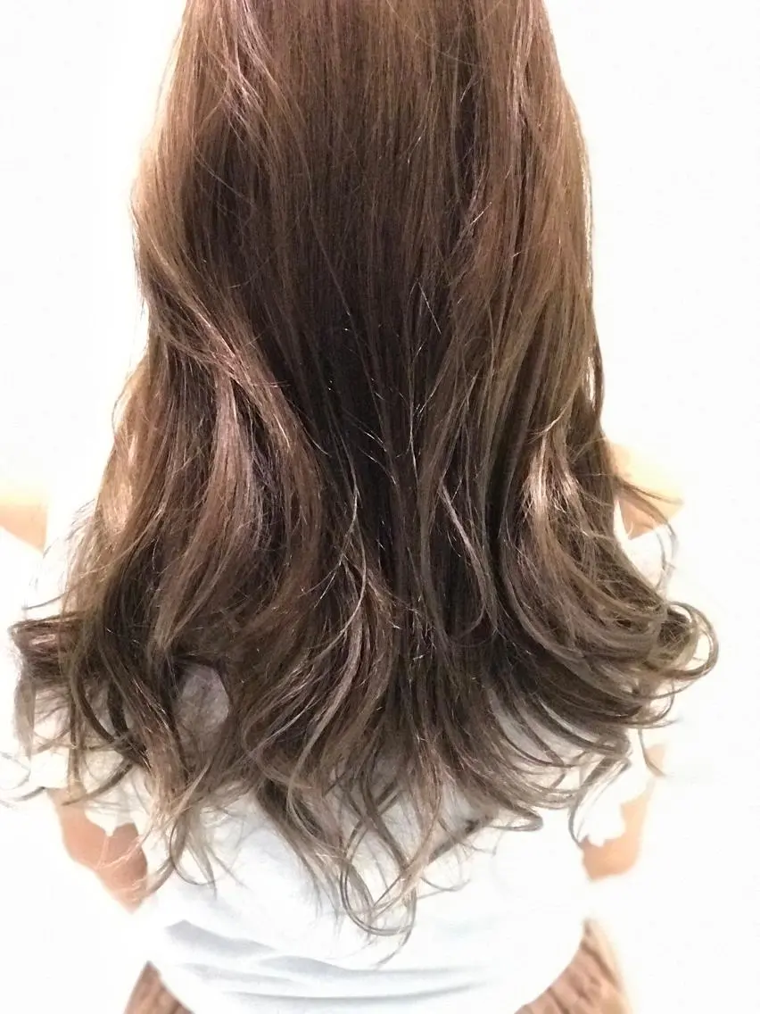 セミロング カラー ヘアアレンジ ハイライトカラー ハイライト ⭐️髪質改善⭐️ フジヒサゴウタのヘアスタイル