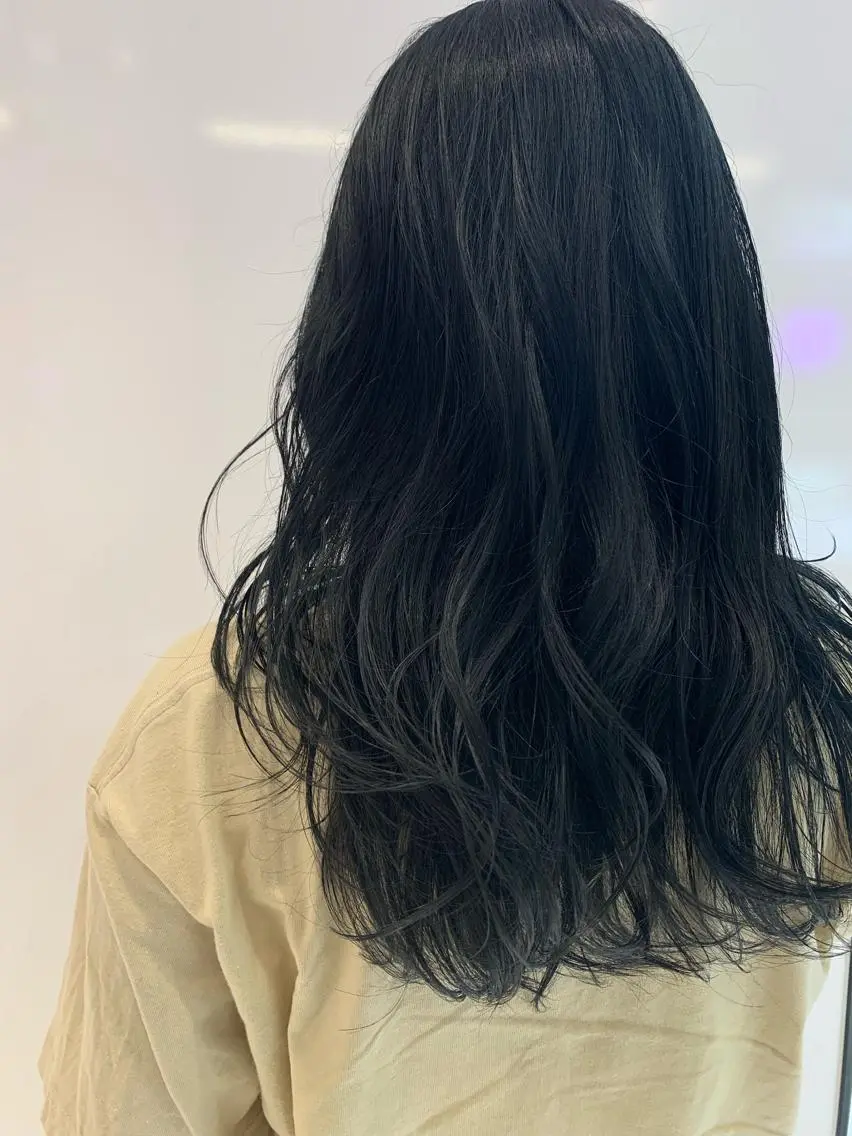 セミロング カラー ハッシュカット /MANAMIのヘアスタイル