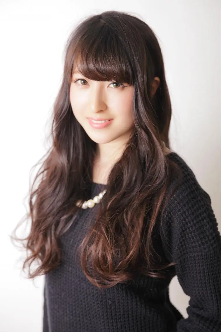ロング カラー パーマ 横手 愛美のヘアスタイル
