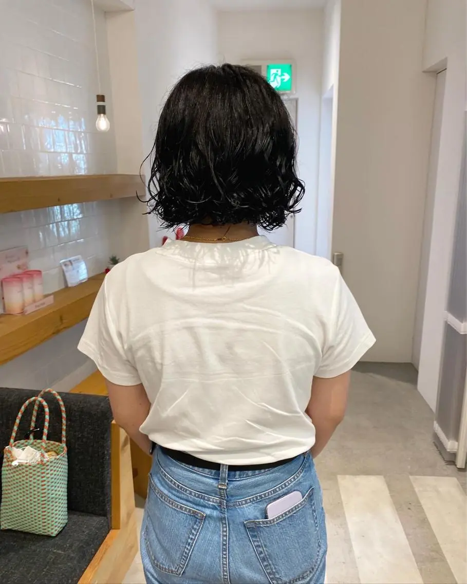ショート カラー パーマ ボブ 、 、のヘアスタイル