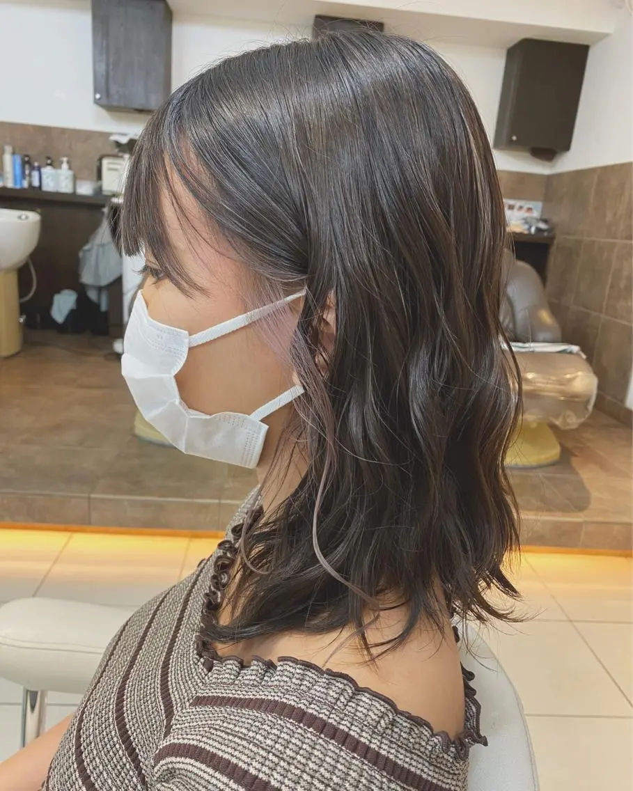セミロング カラー アレンジ＆ショート 💙YUKINOのヘアスタイル
