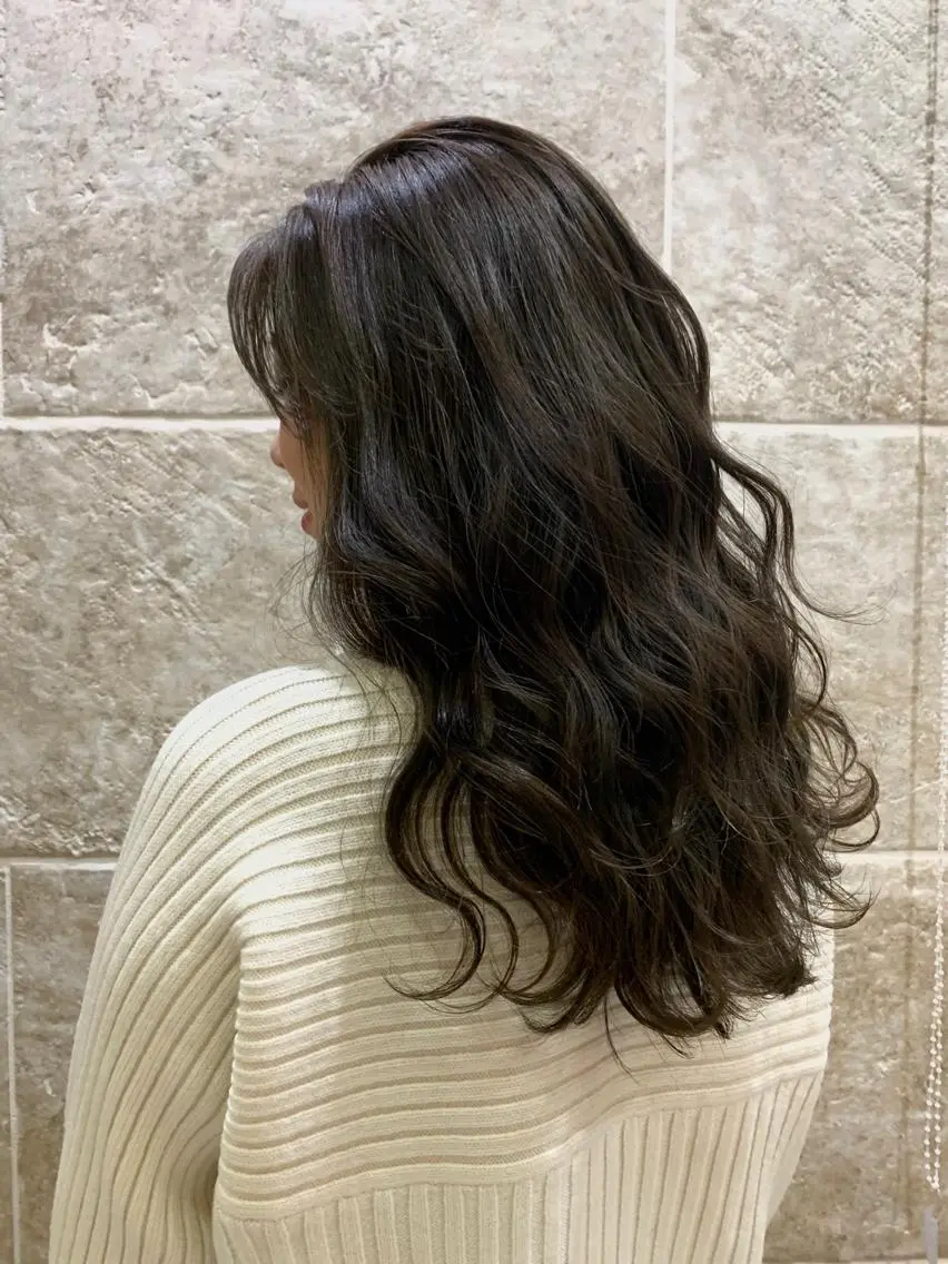 ロング カラー カット ヘアカラー トリートメント 《Zina札幌大通》 Hinano🐻のヘアスタイル