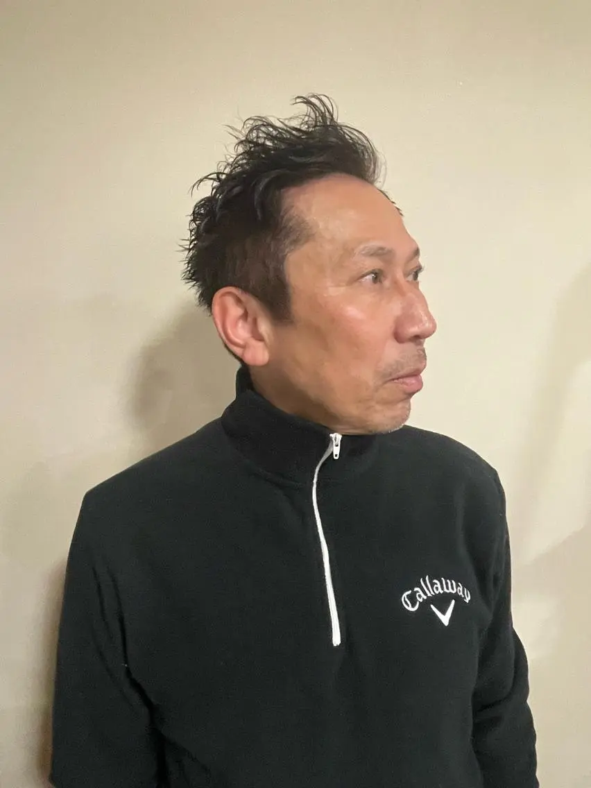 ショート カラー メンズ 浅岡 昭汰のヘアスタイル