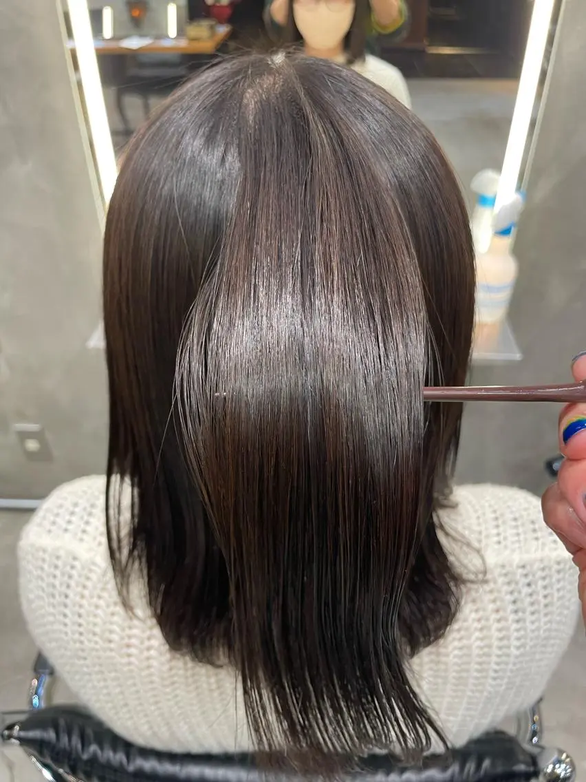 ミディアム カラー パーマ ヘアアレンジ カット 縮毛矯正 トリートメント くびれレイヤー/艶 カラー　MADOKAのヘアスタイル