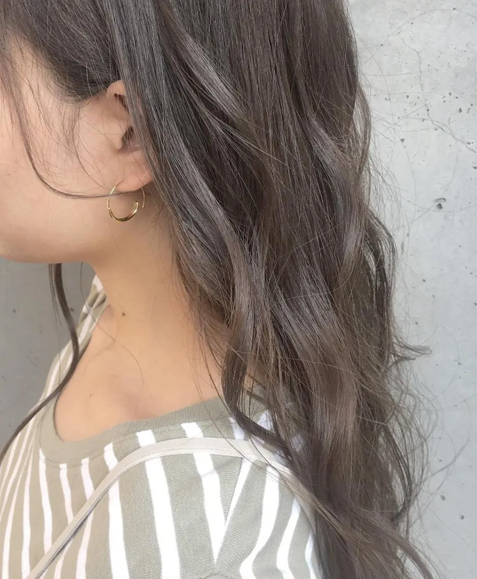 ロング カラー みつはし さおりのヘアスタイル