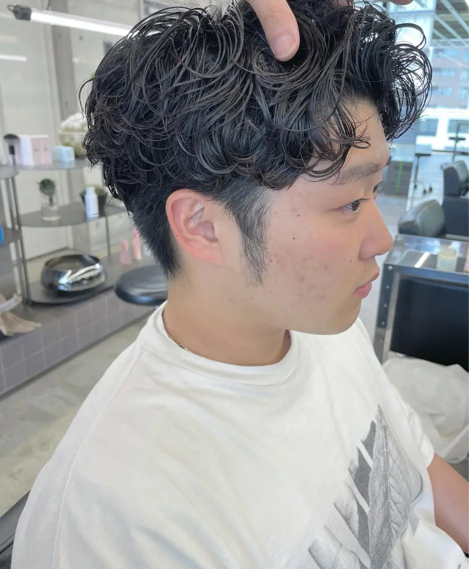 ショート パーマ メンズ くせ毛 艶髪/透明感カラー tawadaのヘアスタイル