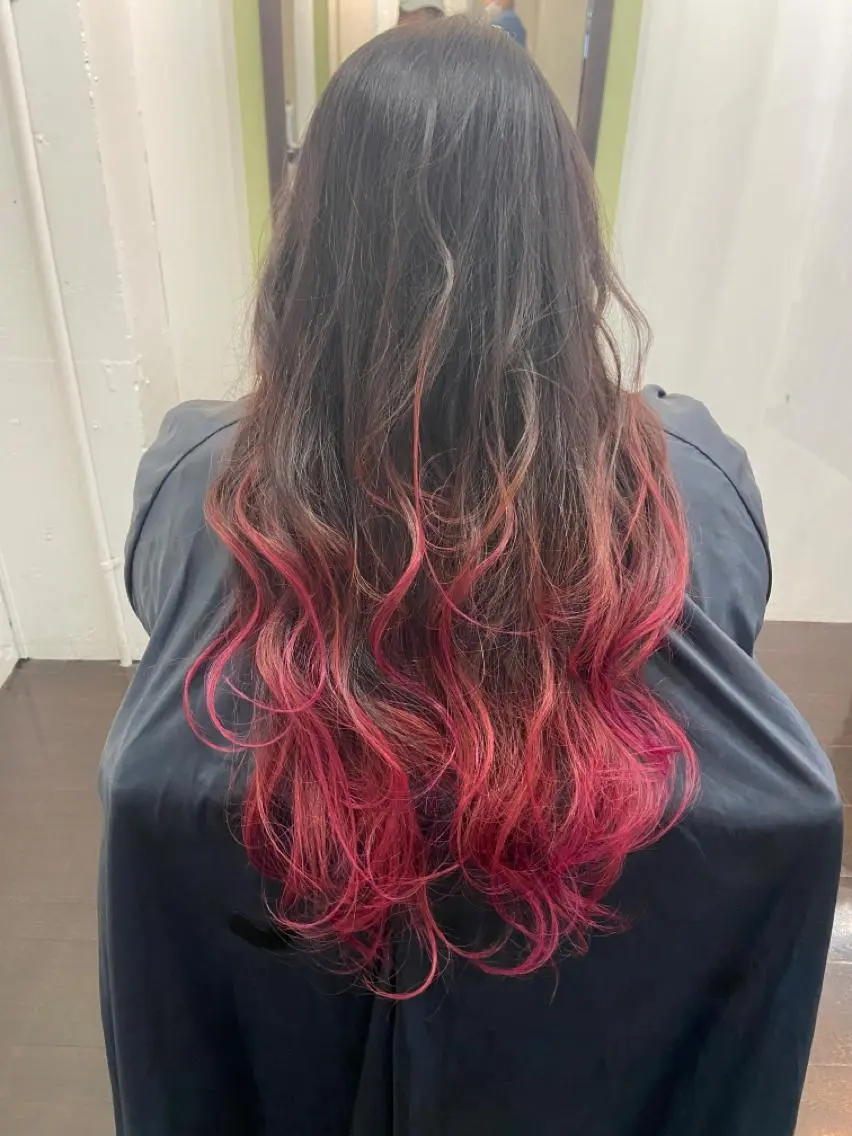 ロング パーマ ヘアアレンジ メンズ キッズ マツエク・マツパ カラーマツエク 久木原 ゆりのヘアスタイル
