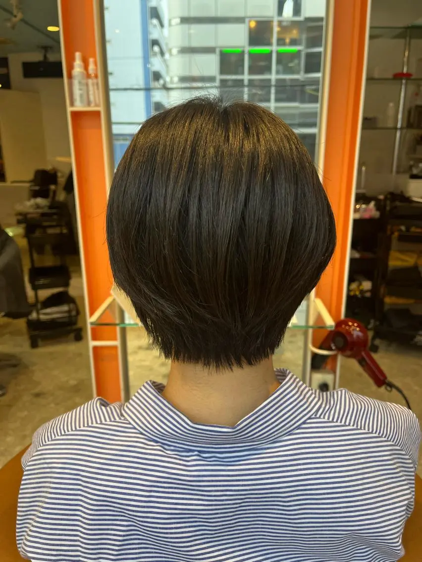 ショート カット うしだ かおるのヘアスタイル