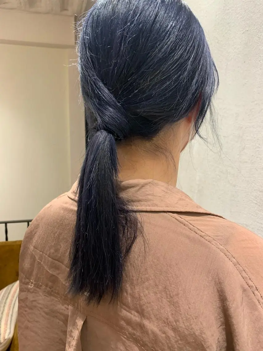 セミロング カラー ヘアアレンジ 本間 結衣のヘアスタイル
