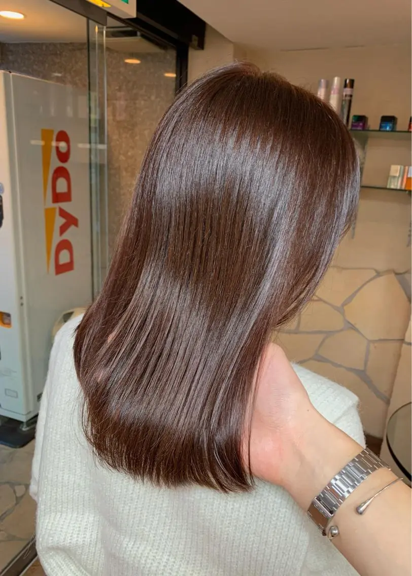 ミディアム カラー ブリーチ ブラウンカラー ブリーチなしカラー ピンクカラー ピンクブラウン 矢野 晃平のヘアスタイル