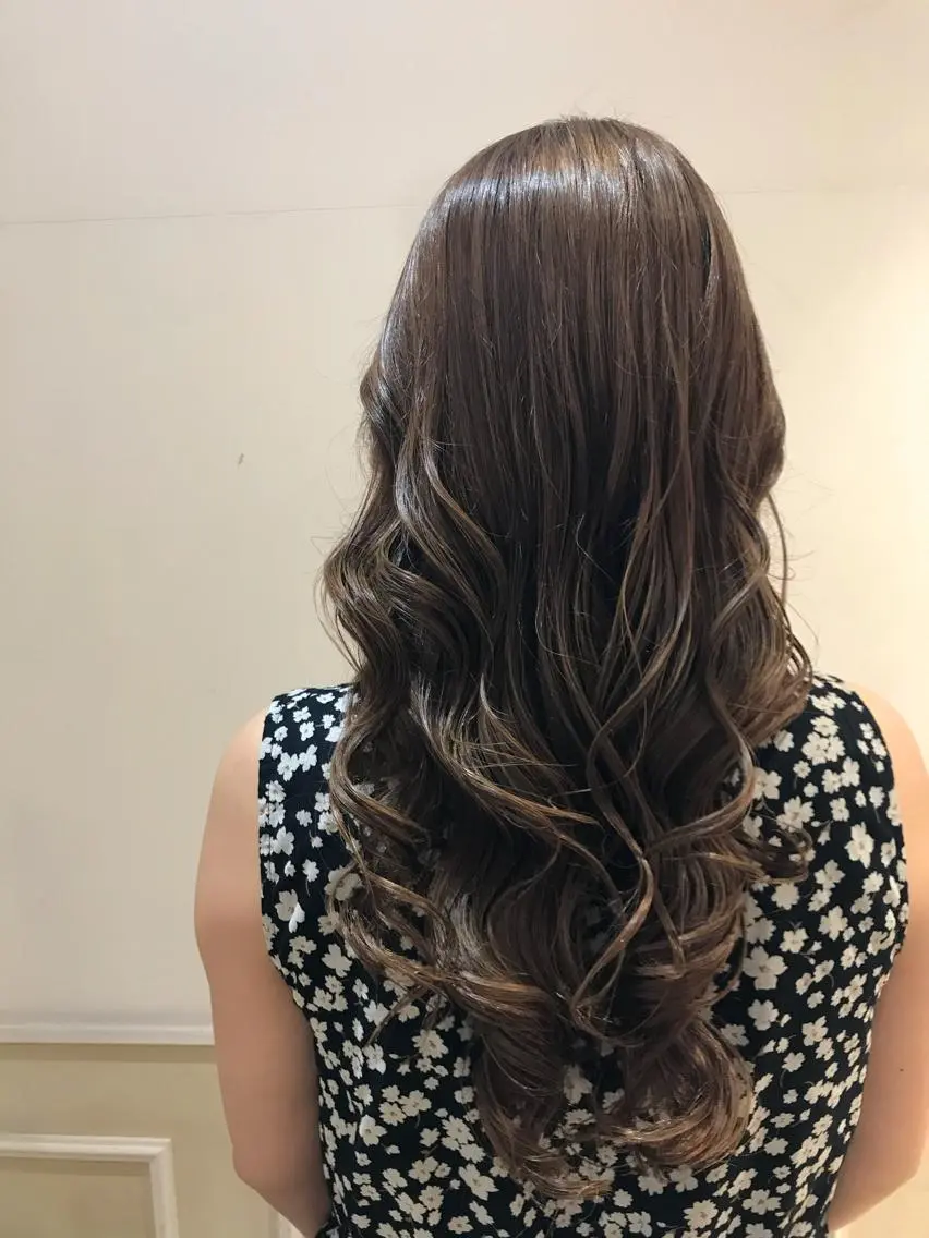 ロング カラー ✨髪質改善特化サロン ✨グシユキヤ✨のヘアスタイル