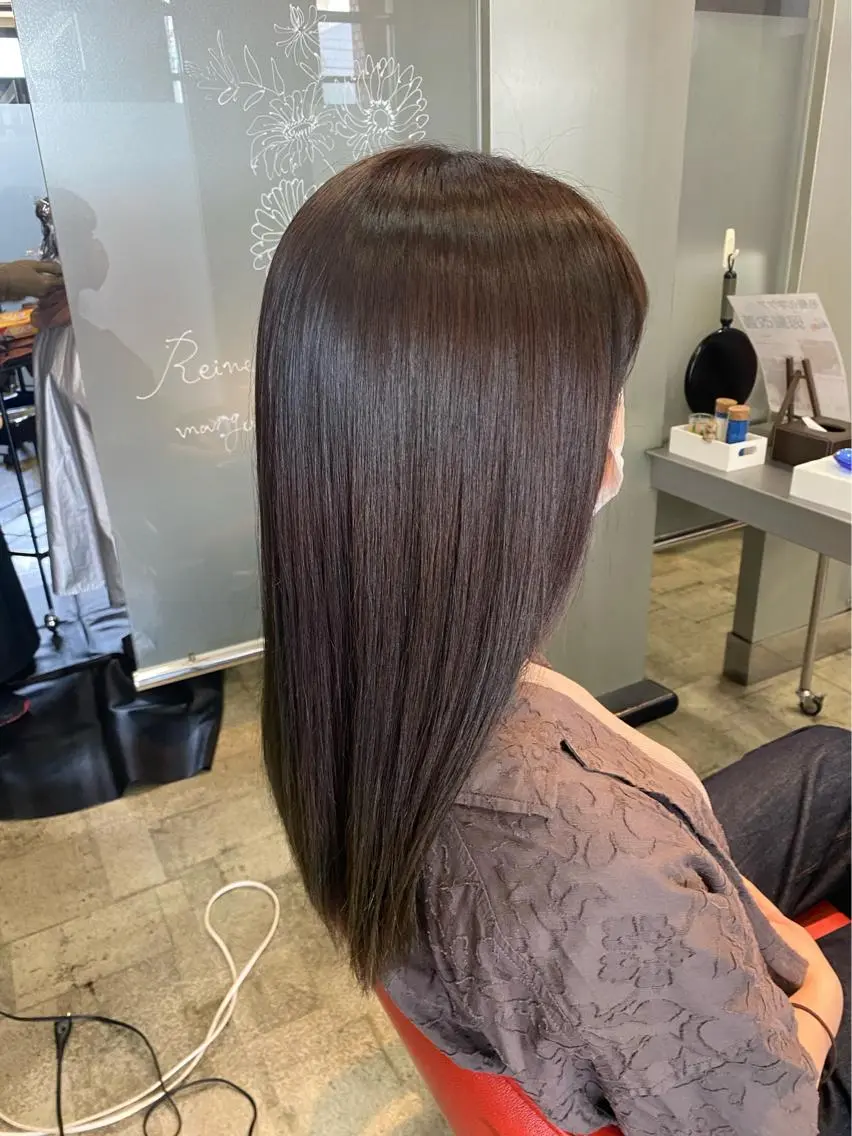 ロング ヘアカラー 縮毛矯正 渡辺 桃花のマツエク・マツパデザイン