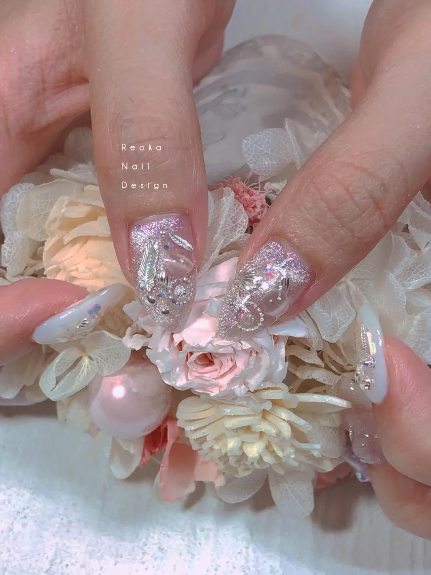 セミロング ネイル アートネイル Blowe ニュアンスのネイルデザイン