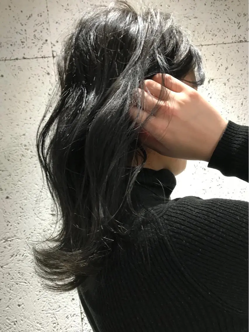 セミロング カラー KOOKI スティードトーキョーのヘアスタイル