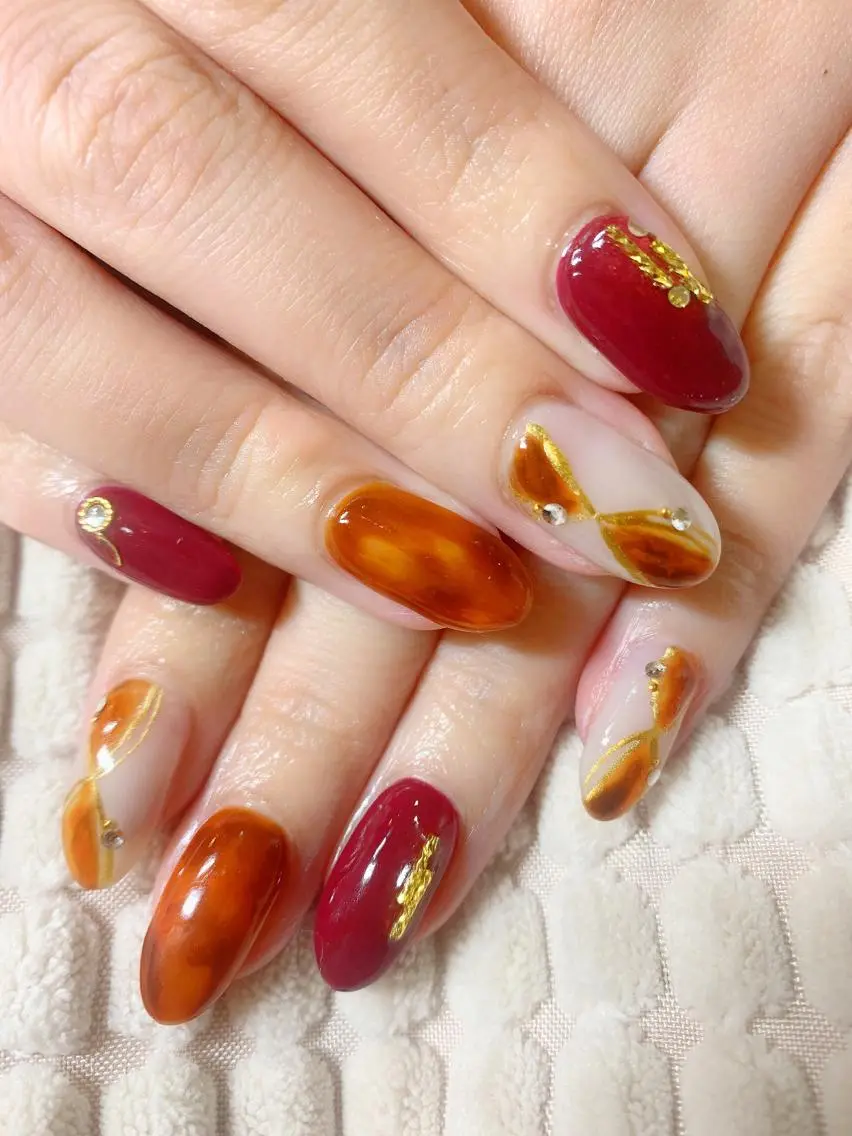 ネイル アートネイル べっ甲ネイル クリアネイル 持ち込み ワンカラーネイル Nail salon Dejavu 🌿のネイルデザイン