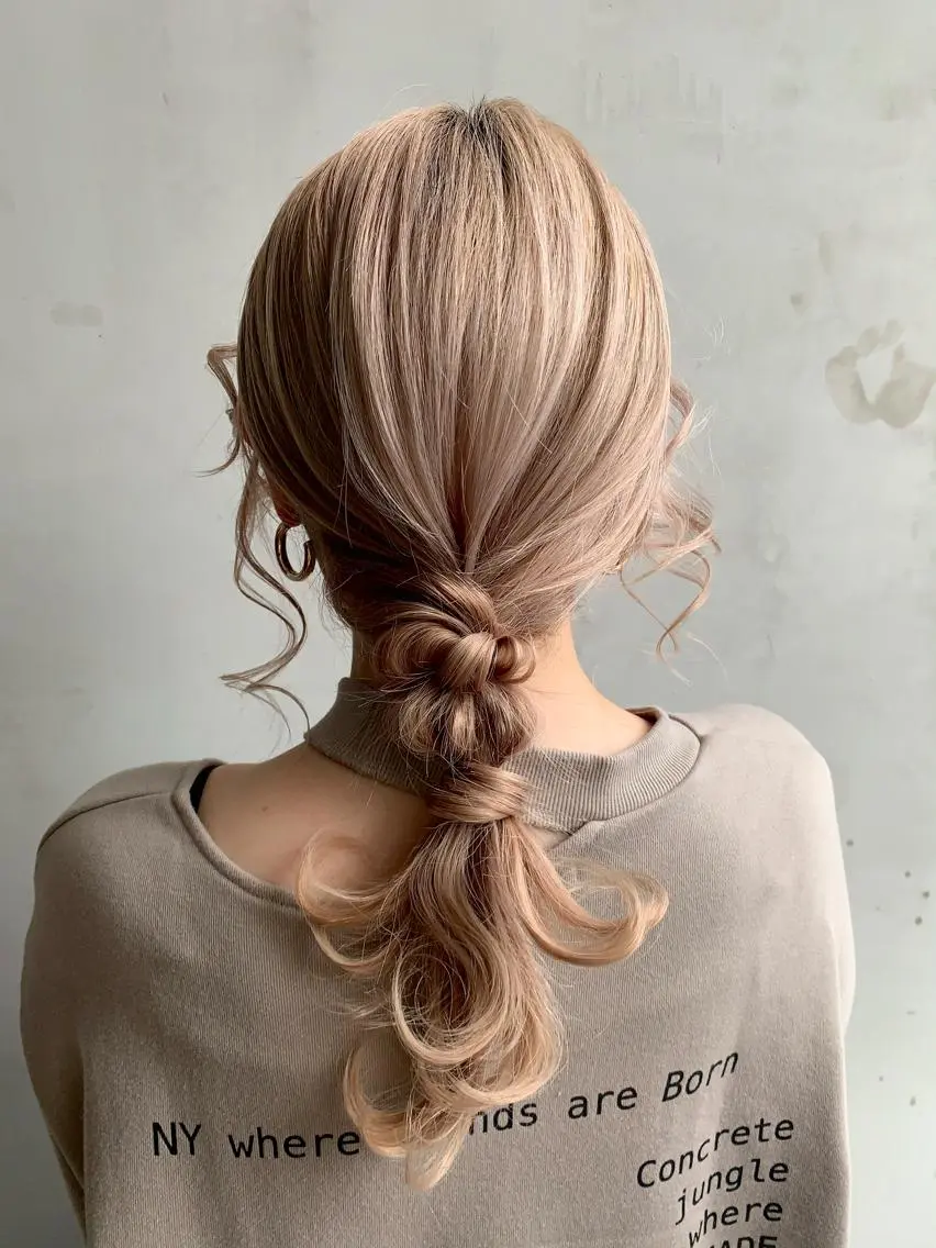 ミディアム yui .のヘアスタイル
