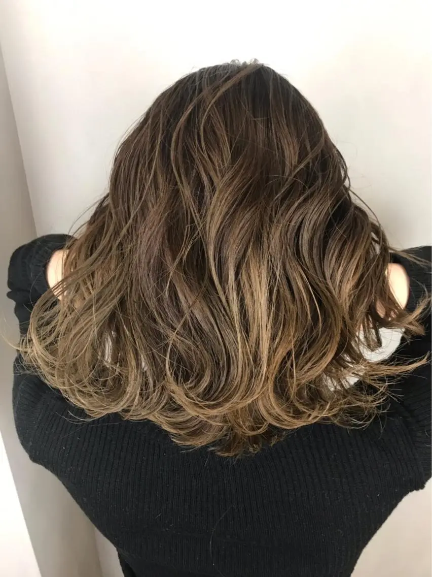 ミディアム カラー BROCANTE立川 karasawa.nのヘアスタイル