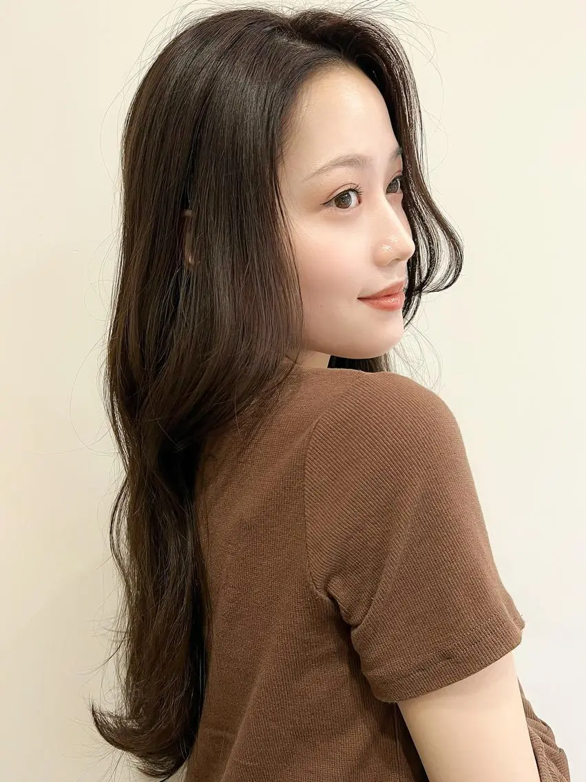 ロング カラー ブリーチ ケアブリーチ ダブルカラー ハイライトカラー イルミナカラー 美髪コンシェルジュ✨ kyousukeのヘアスタイル