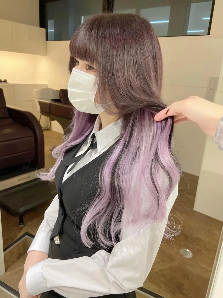 ロング カラー 黒髪 ラベンダーカラー ラベンダーピンク ピンクカラー エクステ Amelie yunのヘアスタイル