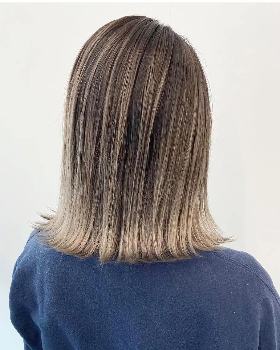 ミディアム 山下 翔のヘアスタイル