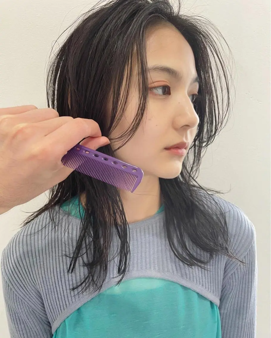 ミディアム カラー カット ヘアカラー トリートメント 村上雅人 ナチュラルモードのヘアスタイル