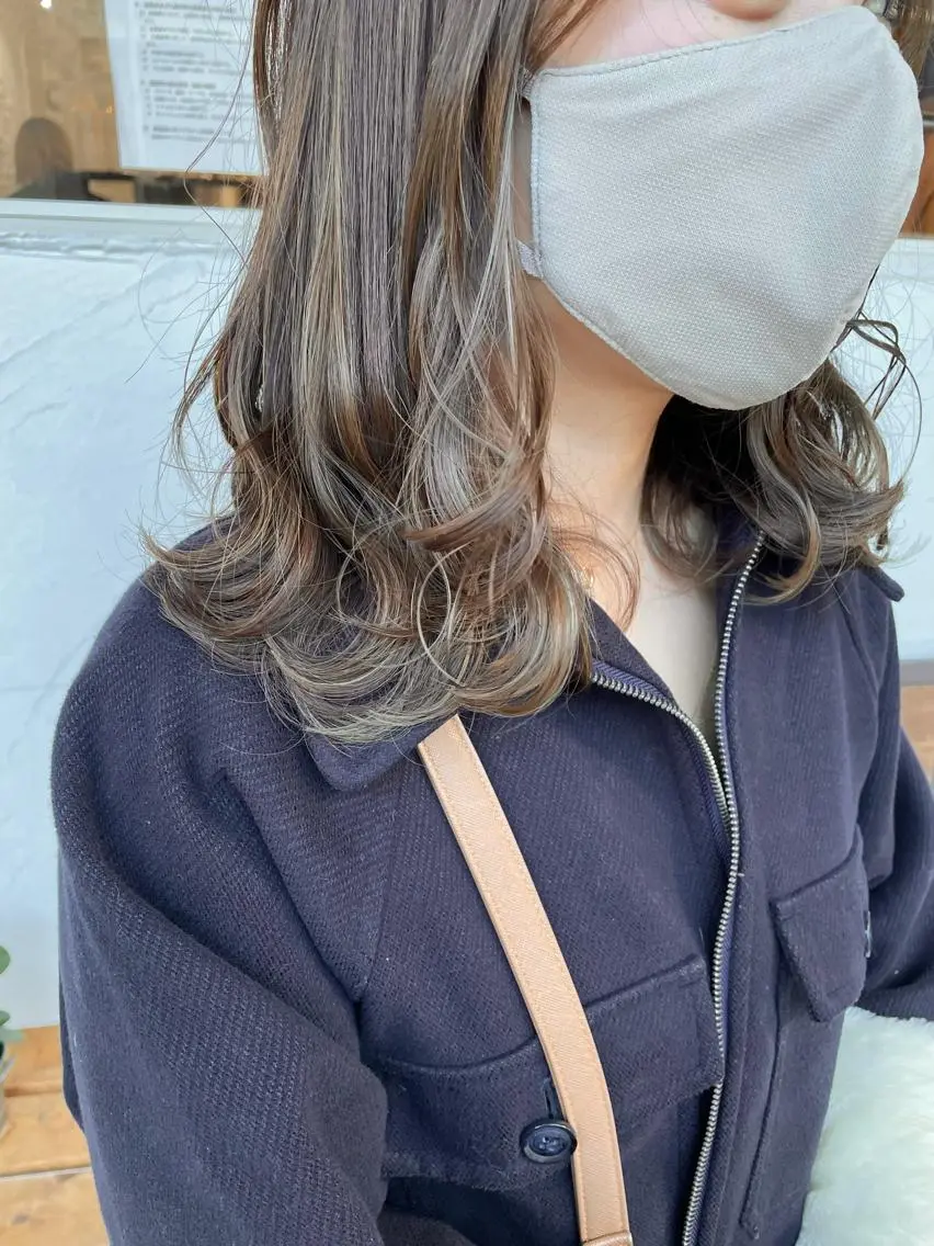 カラー ハイライトカラー ヘアカラー 後藤 陽花子のヘアスタイル