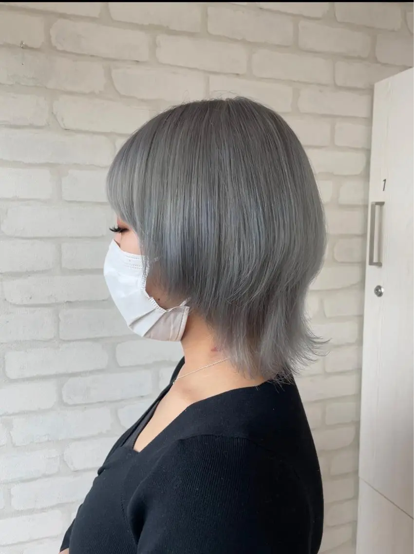 カラー 新田 章太郎のヘアスタイル