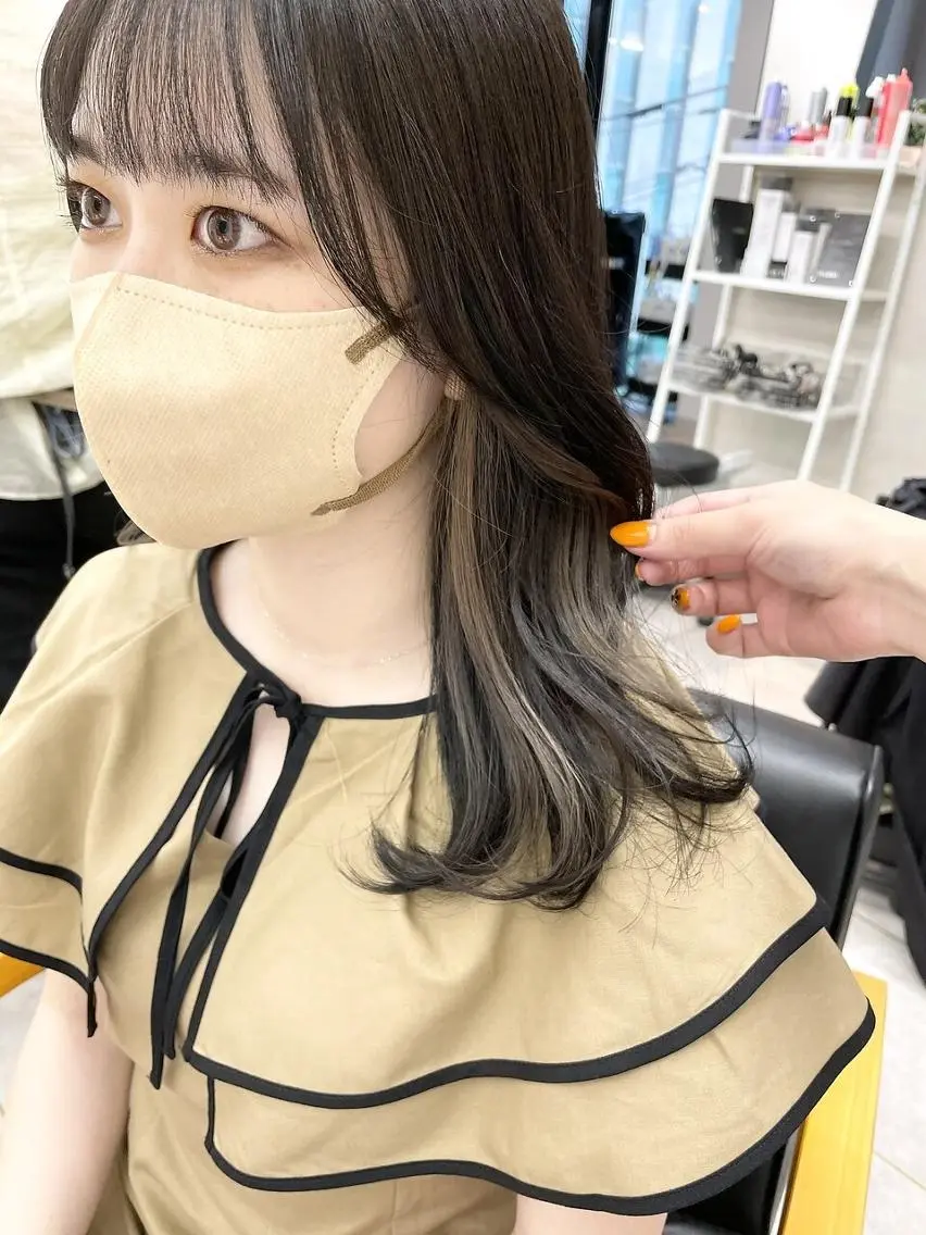 セミロング GiseL yumaのヘアスタイル