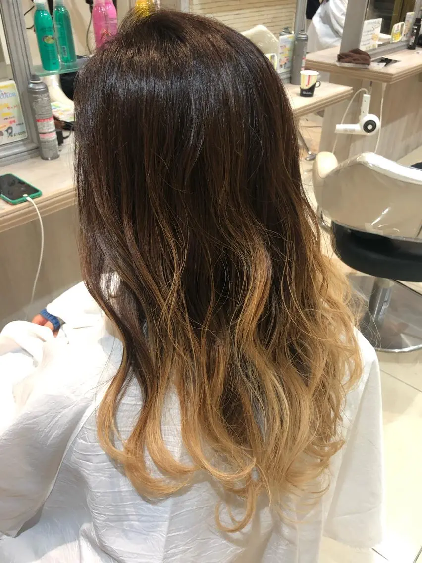 ロング 似合う髪型が 分からない方へのヘアスタイル