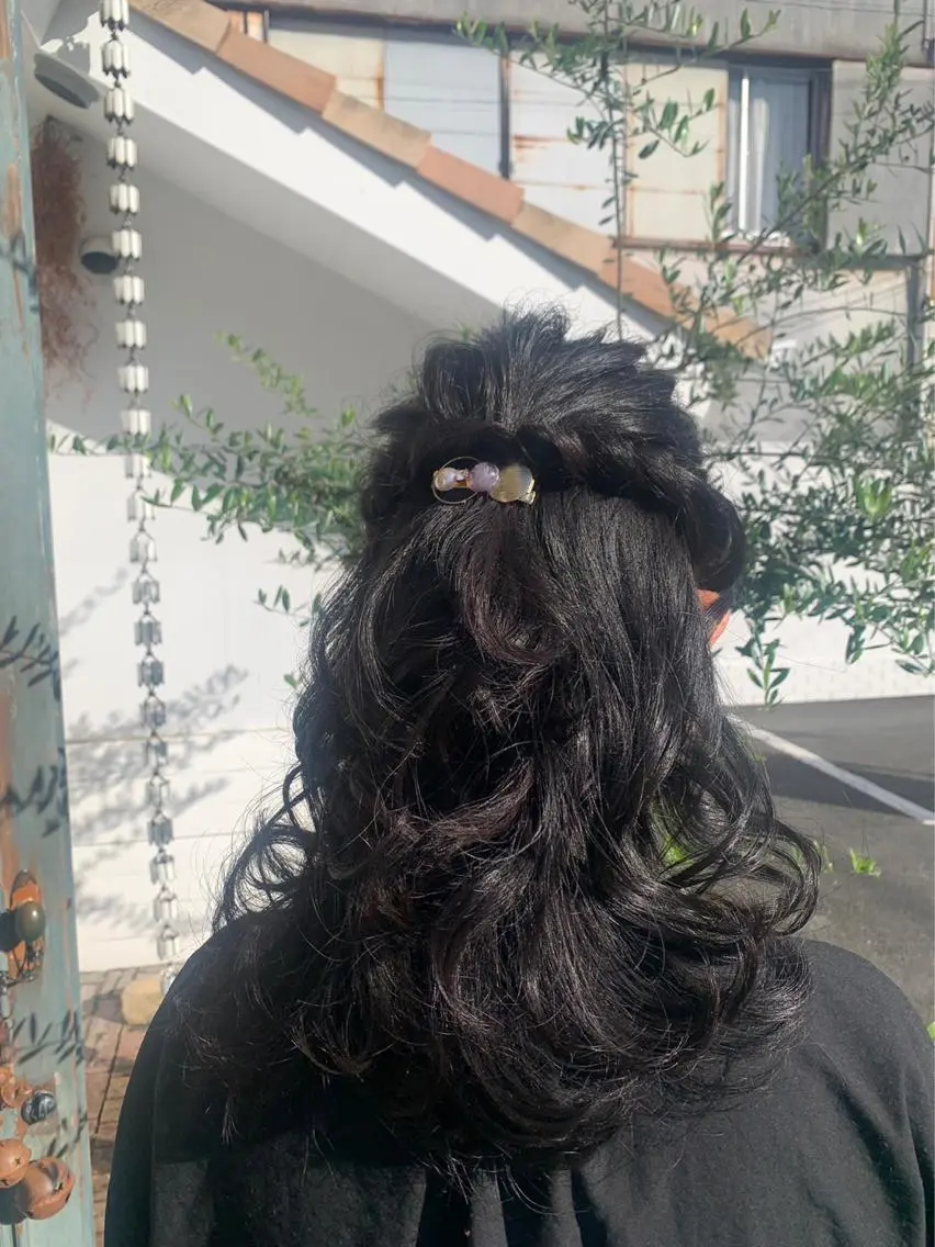 セミロング ヘアアレンジ ハーフアップ . SHIZUKAのヘアスタイル