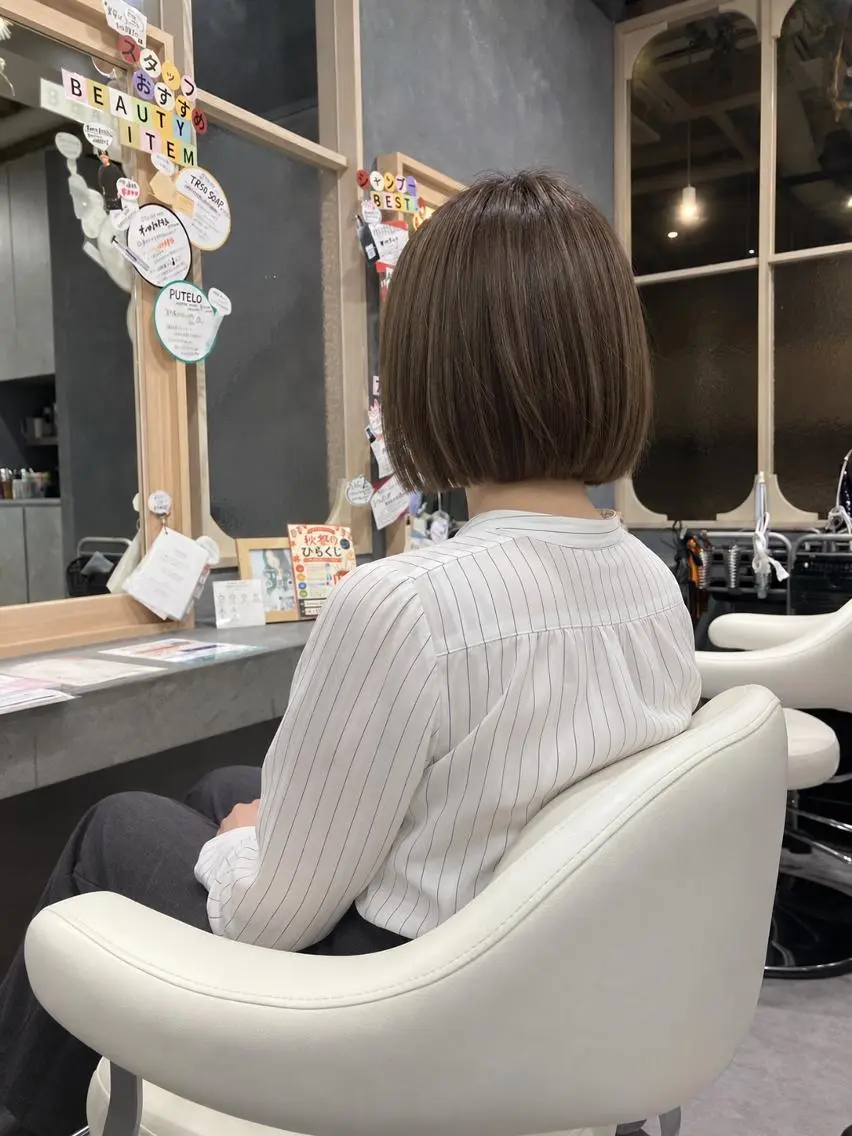 ショート カラー 川畑 理花のヘアスタイル