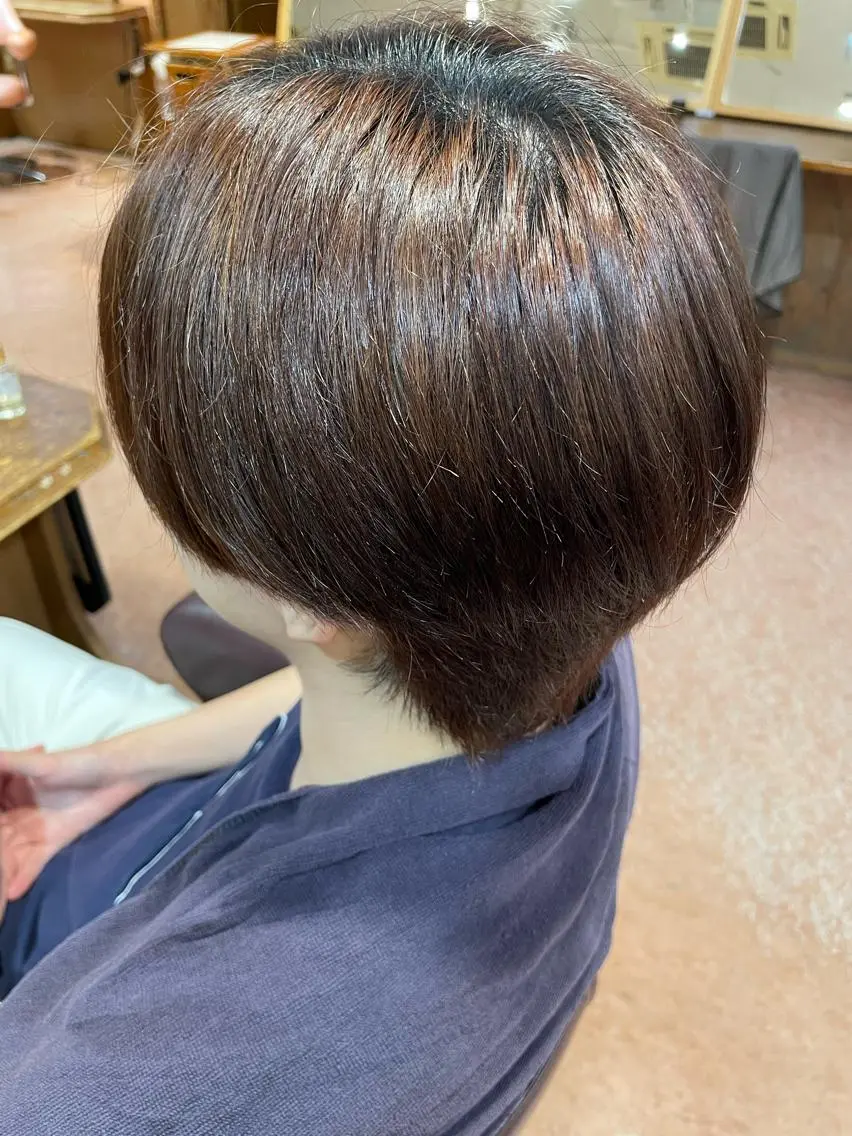 カラー ブラウンカラー オレンジ 在原 和佳のヘアスタイル