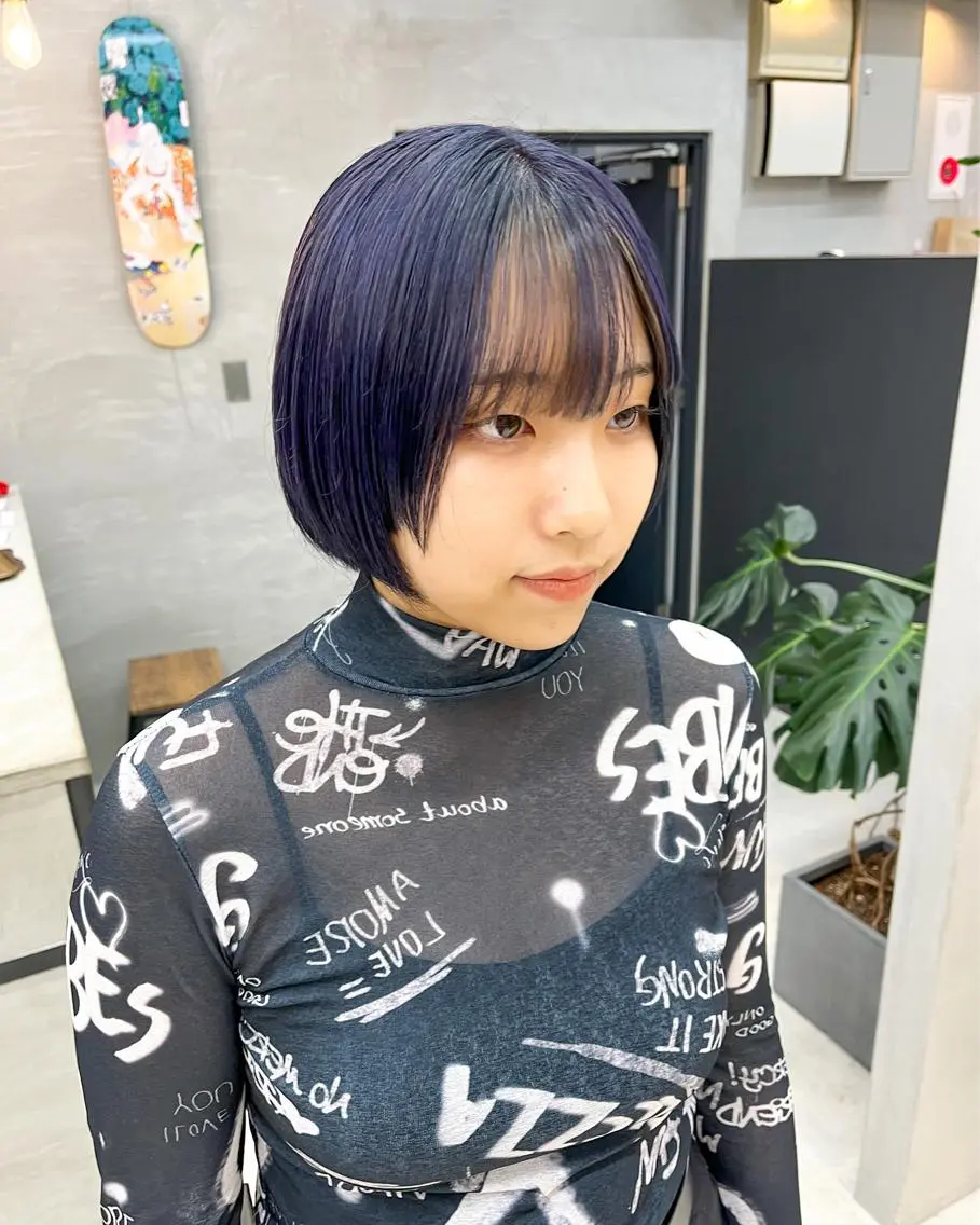 ショート カラー ブルーカラー ブルーラベンダー ラベンダーカラー 村田 春歌のヘアスタイル