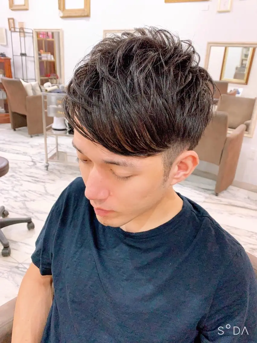 ショート カラー メンズ メンズ縮毛矯正 細谷碧海のヘアスタイル