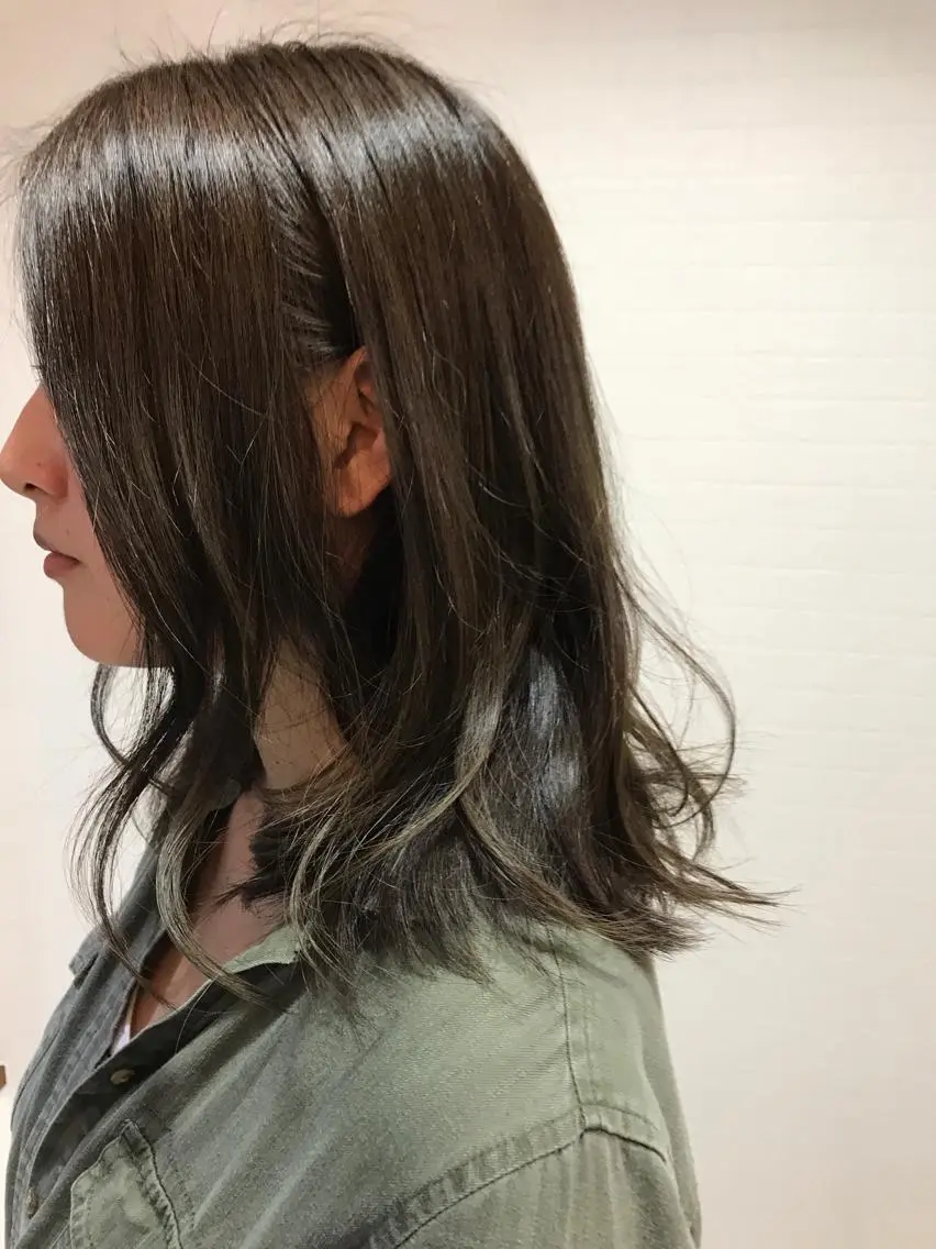 カラー イルミナカラー 💜ツヤヘアケア🩷 サトウシュンスケのヘアスタイル