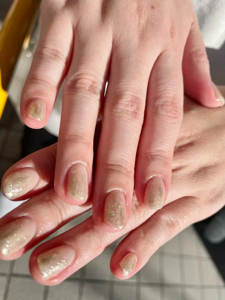 ネイル ゴールド ニュアンスネイル ホワイト liln nail /NATSUMIのネイルデザイン