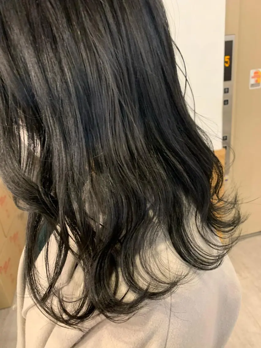 ミディアム LAMP mashiroのヘアスタイル