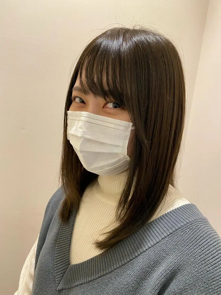 セミロング 🪽羽エク/Ash 店長/折目奈央🪽のヘアスタイル