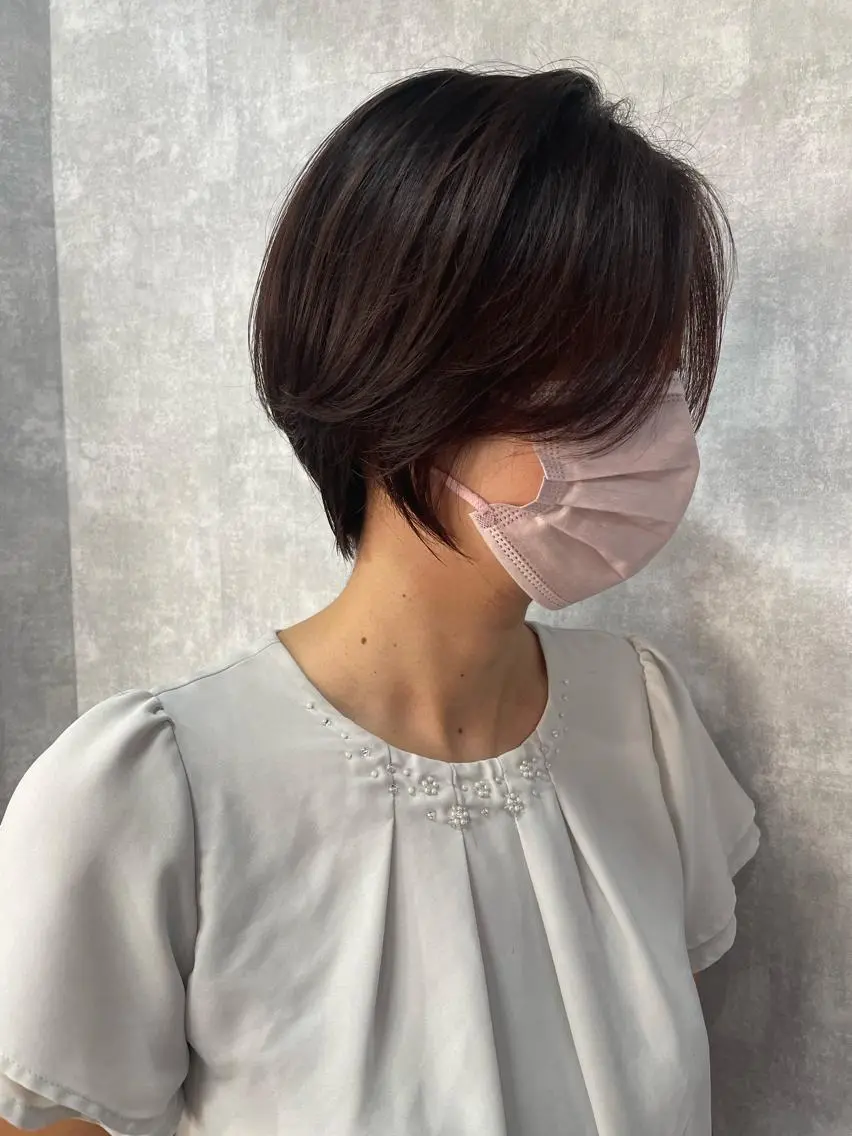 ショート 切りっぱなしボブ ショートボブ ハンサムショート 丸みショート アッシュ モテ髪/ボブ/ショー ト/アダチフウトのヘアスタイル