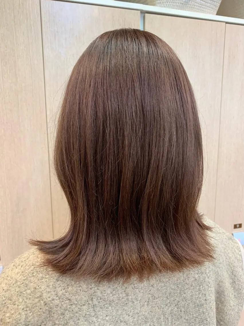 ミディアム カラー ベージュカラー ピンクカラー カット ヘアカラー NUMBER 天王寺 🌼yuriのヘアスタイル