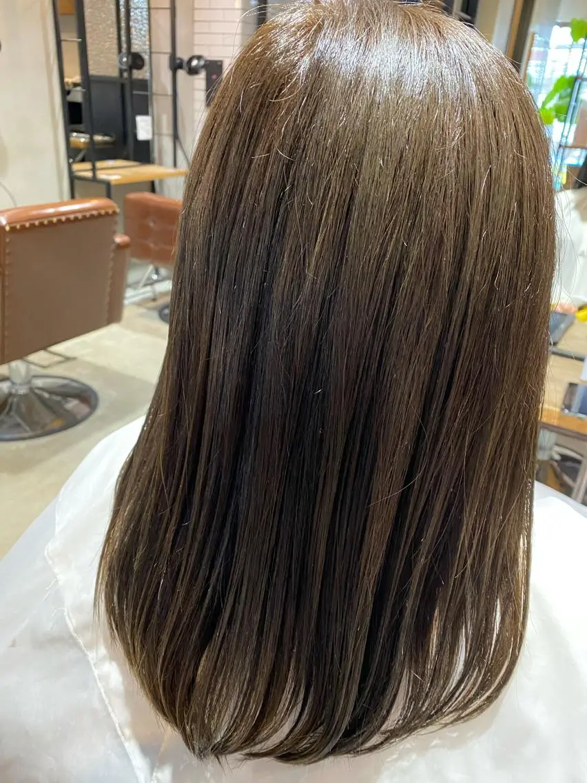 セミロング ☆髪質改善☆ 伊藤 祐美のヘアスタイル