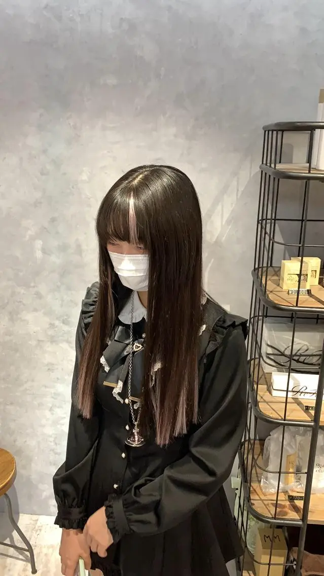 ロング エクステ 派手髪支持率No1 Eisukeのヘアスタイル