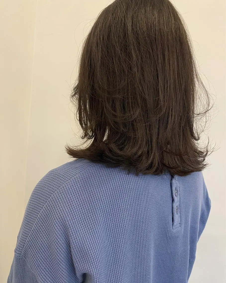 ロング レイヤーカット ୨୧柔らかいカラー nozomi ୨୧のヘアスタイル