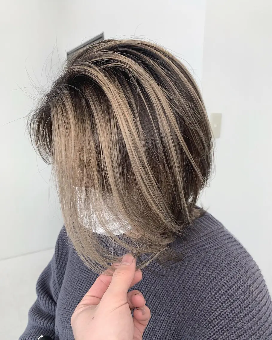 カラー バレイヤージュ LINOET名古屋 ブリーチ/ハイトーンのヘアスタイル