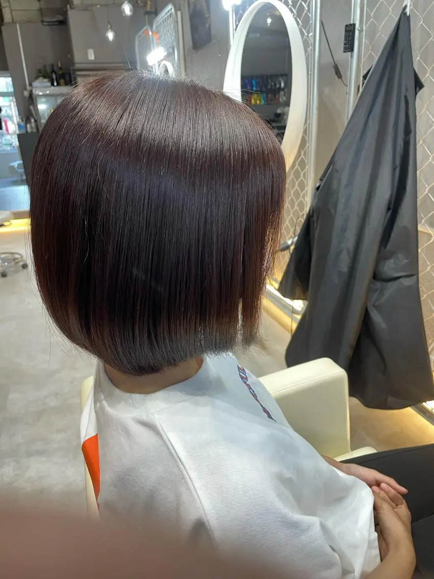 ショート カラー 縮毛矯正 ヘアカラー トリートメント CoCooN Hiromiのヘアスタイル