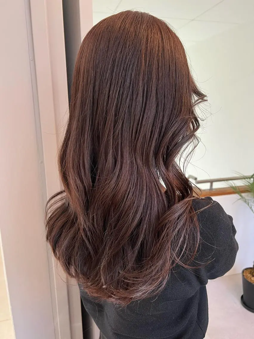ロング カラー ブラウンカラー ヘアカラー Ami ケアブリーチ/表参道のヘアスタイル