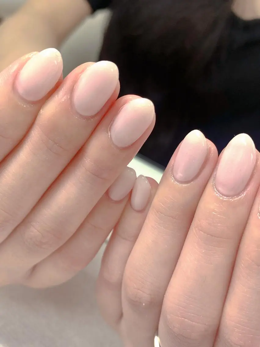 ネイル ハンドネイル I-nailロング /ワンホン/キラキラのネイルデザイン