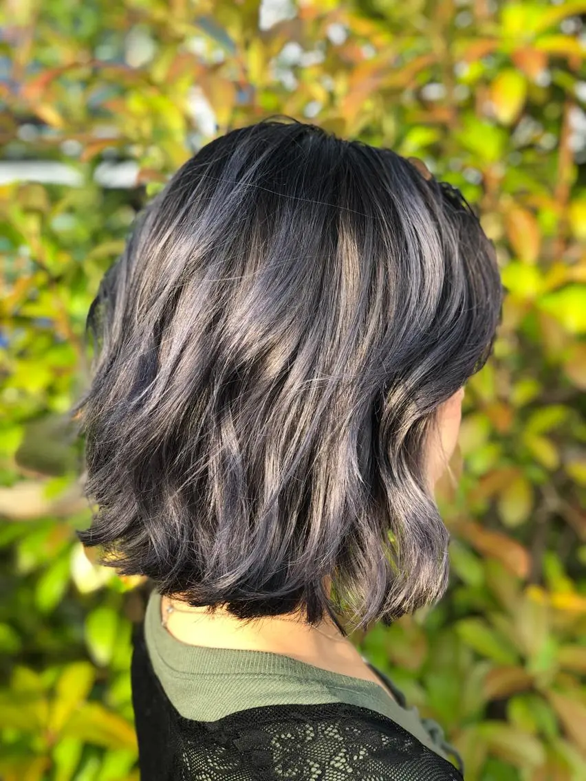 ミディアム カラー ヘアカラー トリートメント 斉藤 翔平のヘアスタイル